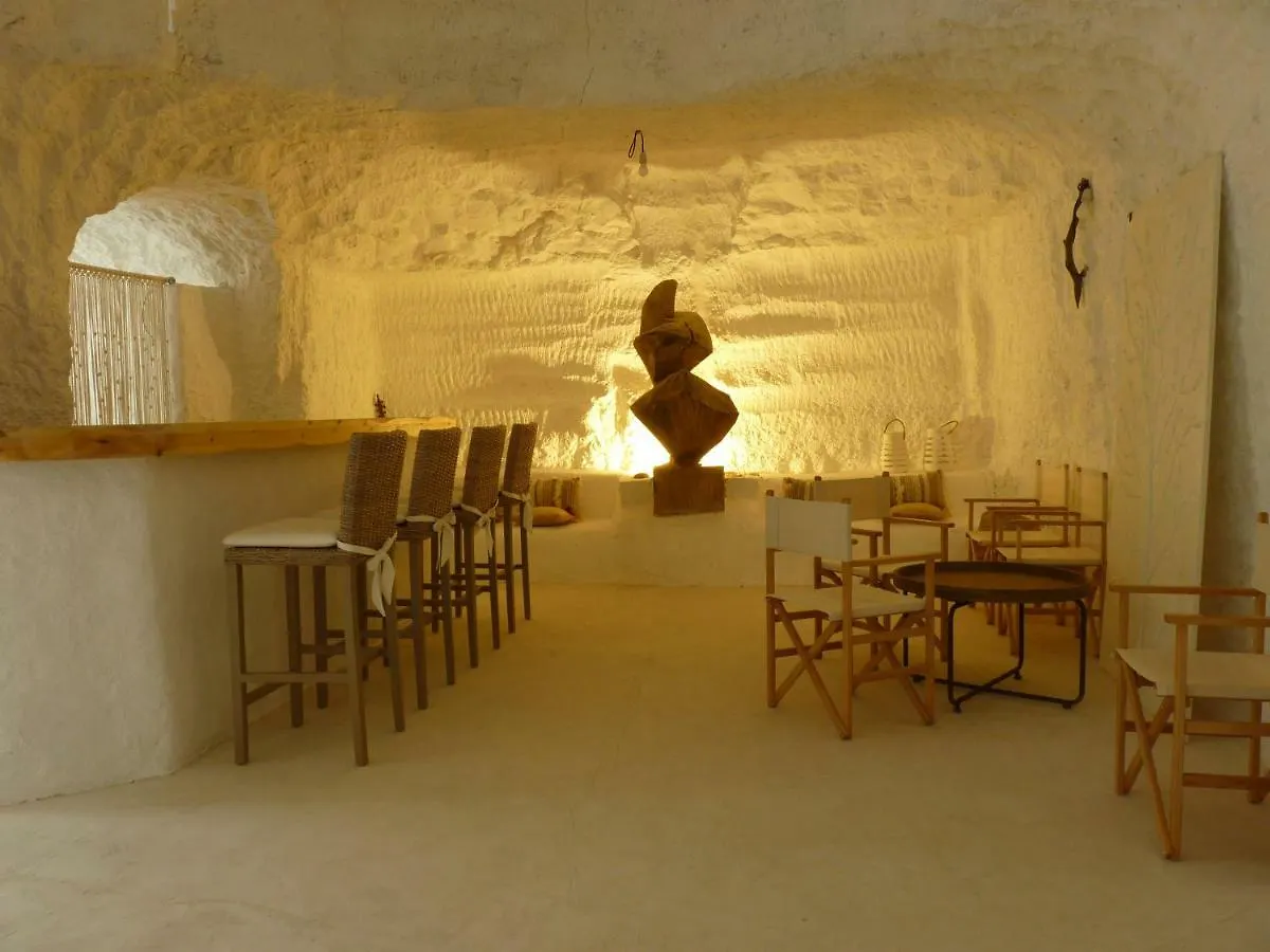 Cuevas De La Luz Guest House Bacor